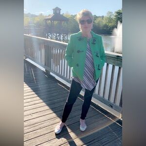 Meet your Posher, Roxanne